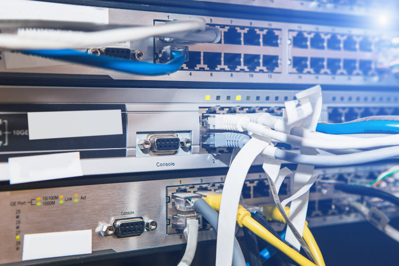 弱電運(yùn)維外包_外包公司的運(yùn)維_服務(wù)器運(yùn)維外包